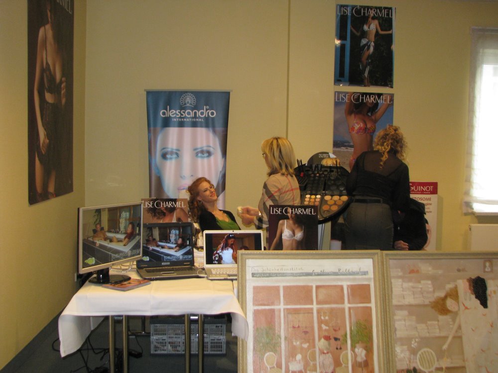 HZMesse0025Schminken_12.JPG