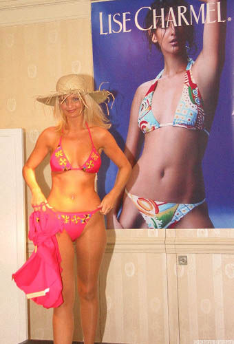 LiseCharmel44Kollektio2004