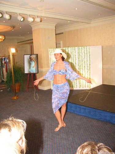 LiseCharmel91Kollektio2004