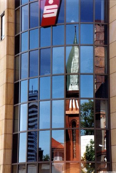 SPK062002.jpg